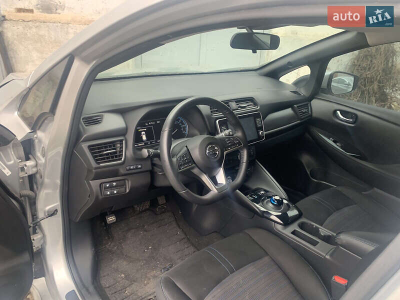 Хетчбек Nissan Leaf 2021 в Одесі