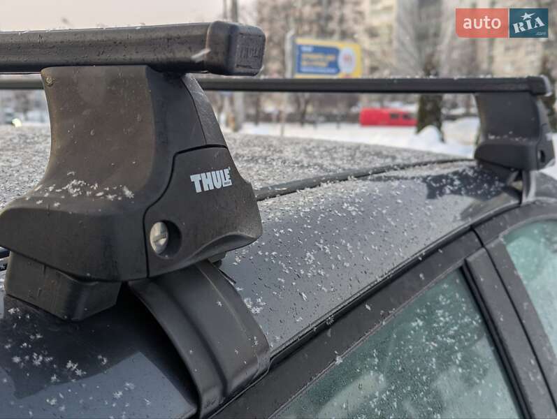 Хетчбек Nissan Leaf 2013 в Дрогобичі