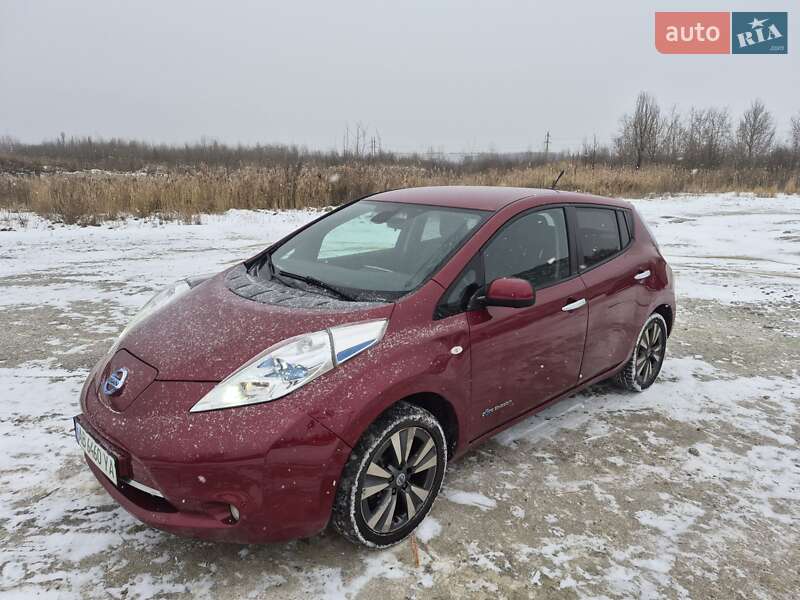 Хэтчбек Nissan Leaf 2013 в Виннице фото 3 Хэтчбек Nissan Leaf 2013 в Виннице