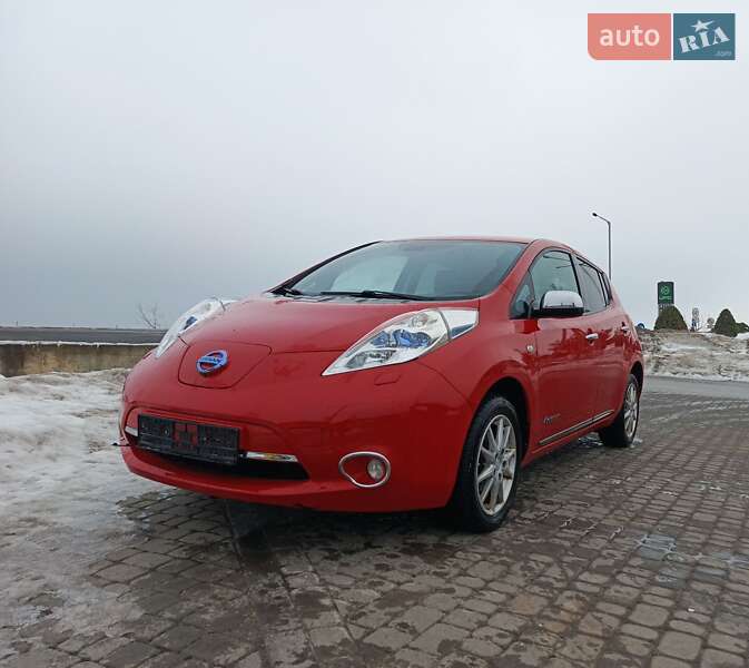 Хетчбек Nissan Leaf 2014 в Жовкві фото Хетчбек Nissan Leaf 2014 в Жовкві