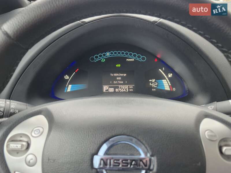 Хэтчбек Nissan Leaf 2014 в Золочеве
