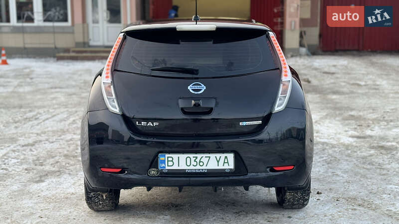 Хетчбек Nissan Leaf 2015 в Полтаві
