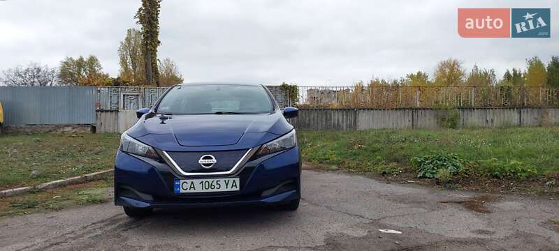 Хетчбек Nissan Leaf 2019 в Черкасах
