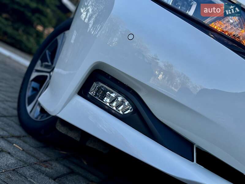 Хетчбек Nissan Leaf 2019 в Дрогобичі