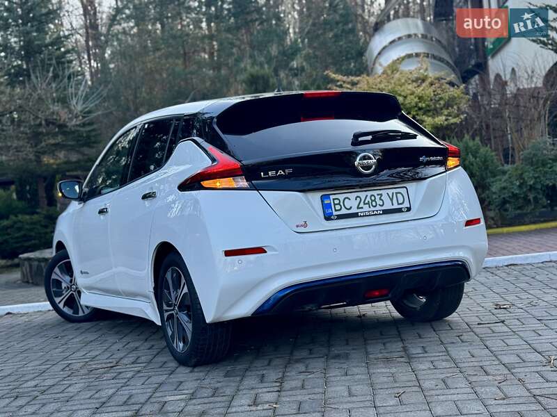 Хетчбек Nissan Leaf 2019 в Дрогобичі