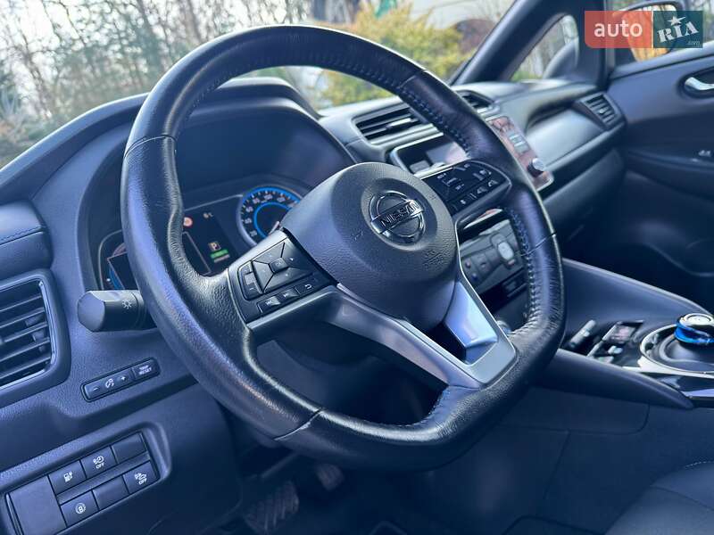 Хетчбек Nissan Leaf 2019 в Дрогобичі