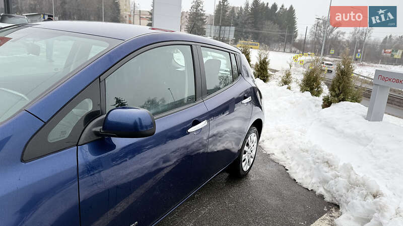 Хэтчбек Nissan Leaf 2017 в Тернополе