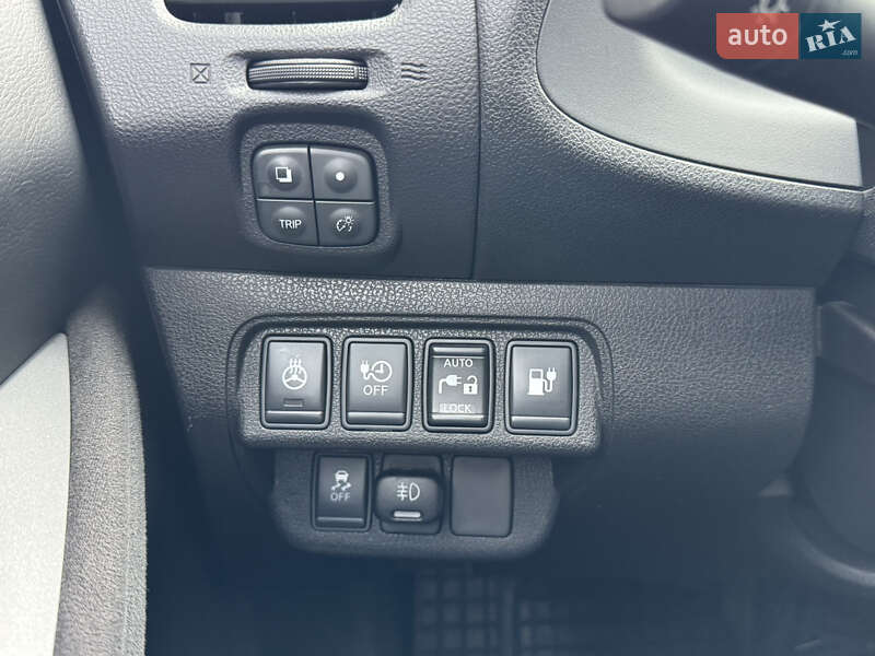 Хетчбек Nissan Leaf 2015 в Одесі фото 20 Хетчбек Nissan Leaf 2015 в Одесі