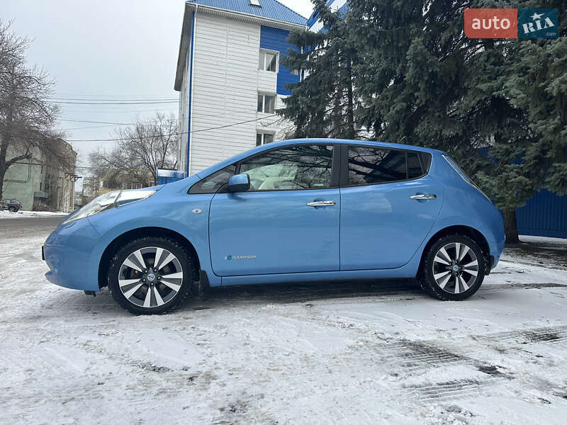 Хэтчбек Nissan Leaf 2013 в Одессе