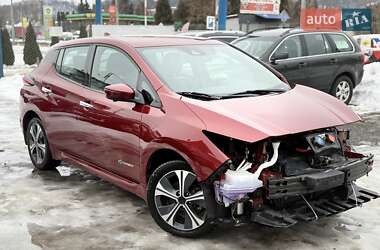 Хэтчбек Nissan Leaf 2019 в Львове