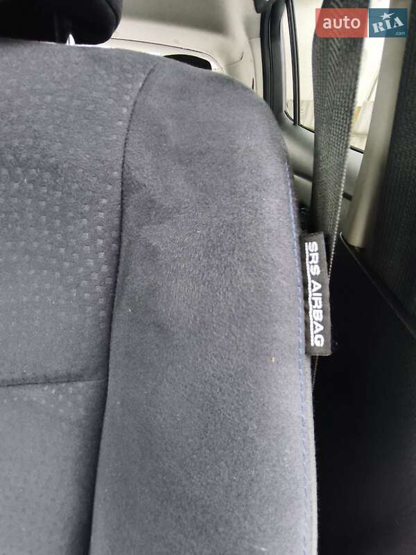 Хетчбек Nissan Leaf 2014 в Луцьку