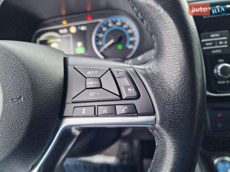 Хэтчбек Nissan Leaf 2019 в Виннице