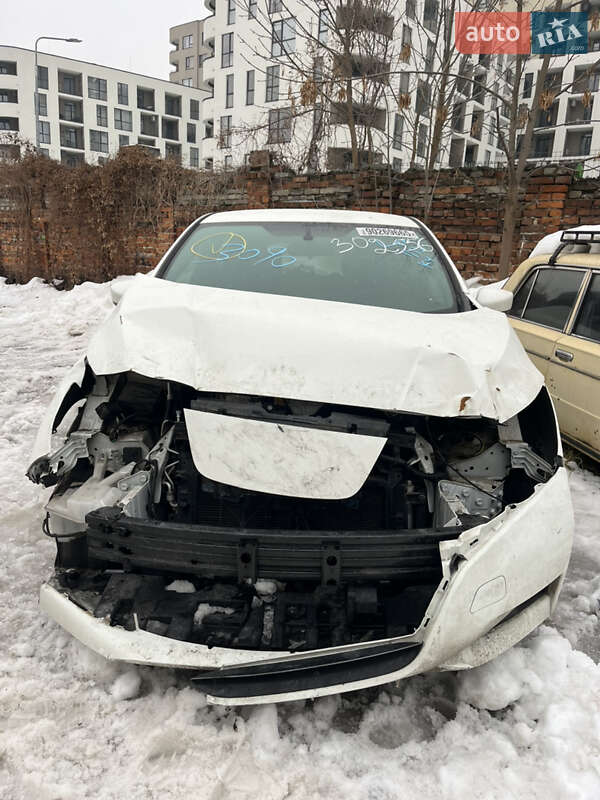 Хэтчбек Nissan Leaf 2018 в Львове