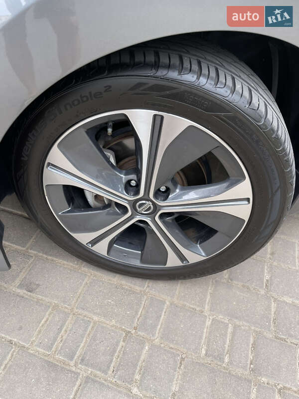 Хетчбек Nissan Leaf 2018 в Одесі фото 6 Хетчбек Nissan Leaf 2018 в Одесі