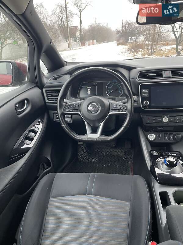 Хетчбек Nissan Leaf 2020 в Кременчуці