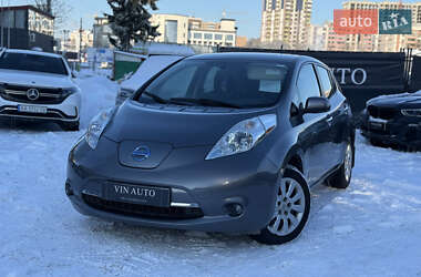 Хэтчбек Nissan Leaf 2015 в Тернополе