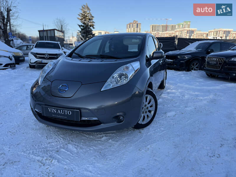 Хэтчбек Nissan Leaf 2015 в Тернополе фото 10 Хэтчбек Nissan Leaf 2015 в Тернополе