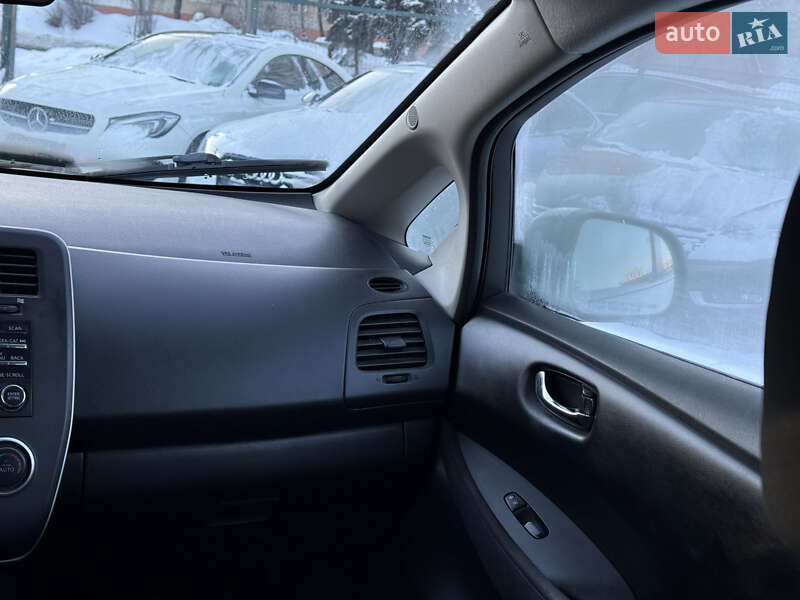 Хэтчбек Nissan Leaf 2015 в Тернополе фото 42 Хэтчбек Nissan Leaf 2015 в Тернополе