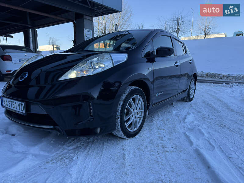 Хэтчбек Nissan Leaf 2017 в Киеве фото 3 Хэтчбек Nissan Leaf 2017 в Киеве