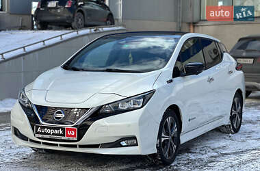 Хетчбек Nissan Leaf 2018 в Одесі