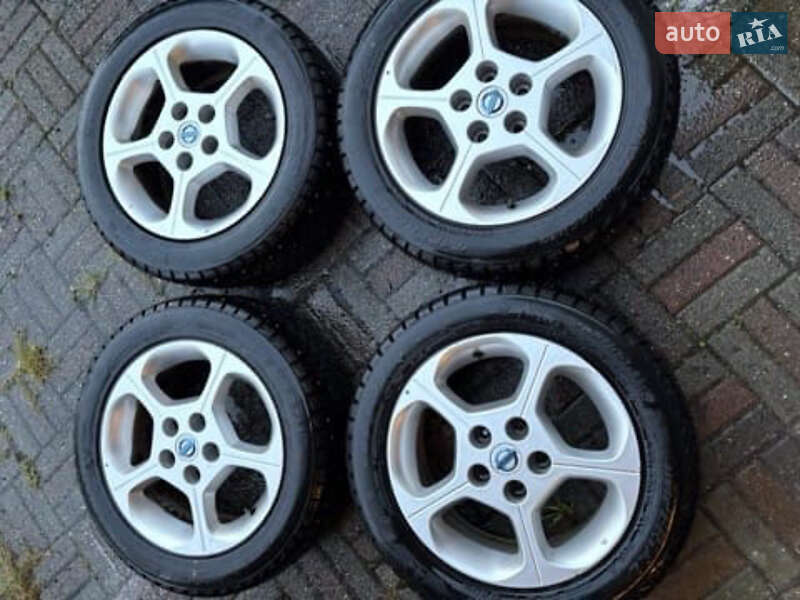 Хэтчбек Nissan Leaf 2012 в Стрые