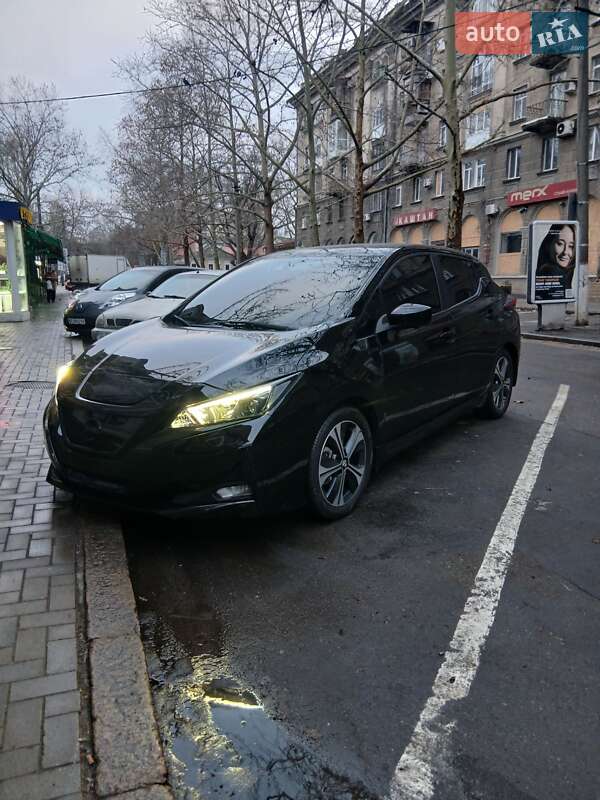 Хэтчбек Nissan Leaf 2020 в Николаеве фото 9 Хэтчбек Nissan Leaf 2020 в Николаеве