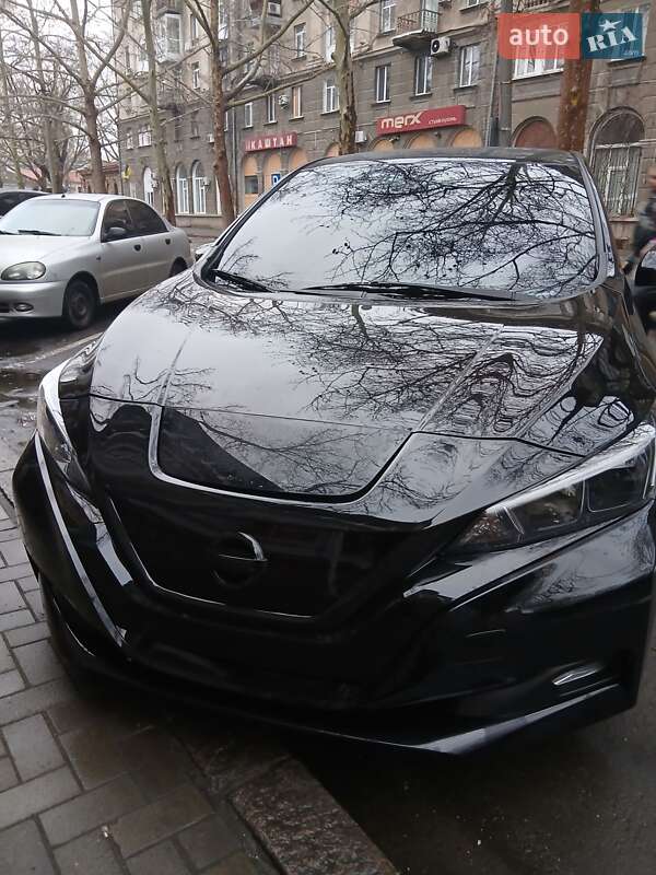Хэтчбек Nissan Leaf 2020 в Николаеве фото 12 Хэтчбек Nissan Leaf 2020 в Николаеве