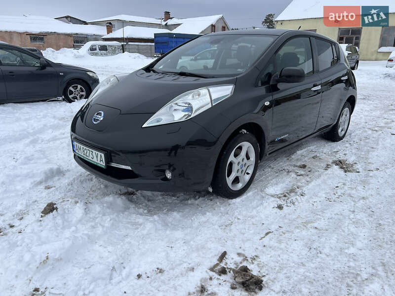 Хетчбек Nissan Leaf 2014 в Житомирі