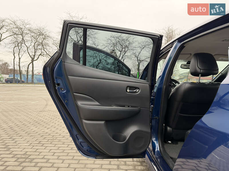 Хэтчбек Nissan Leaf 2018 в Одессе фото 27 Хэтчбек Nissan Leaf 2018 в Одессе