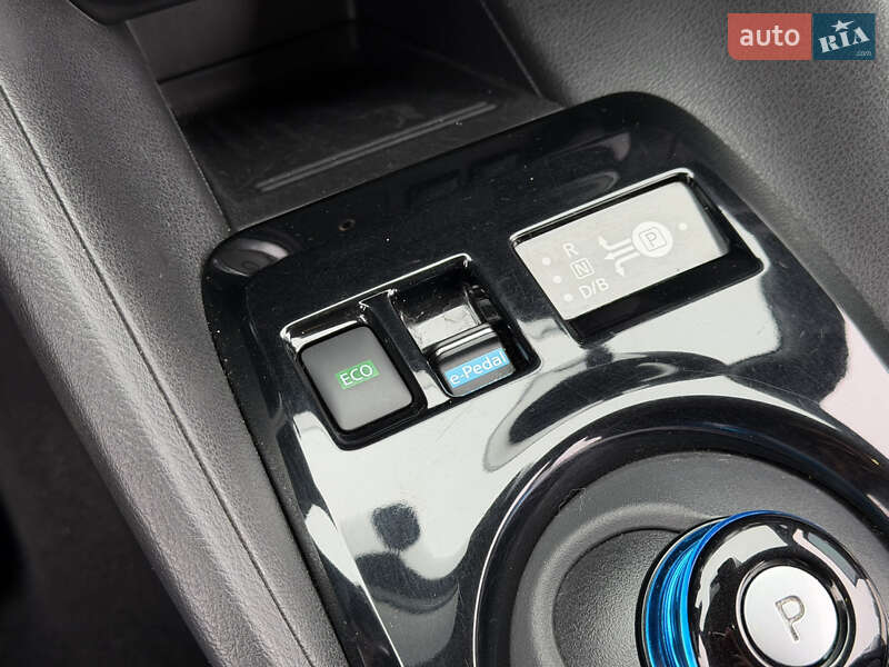 Хэтчбек Nissan Leaf 2018 в Одессе фото 47 Хэтчбек Nissan Leaf 2018 в Одессе