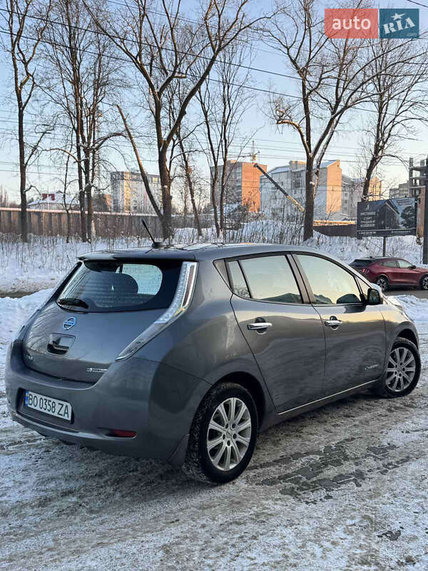 Хэтчбек Nissan Leaf 2014 в Тернополе