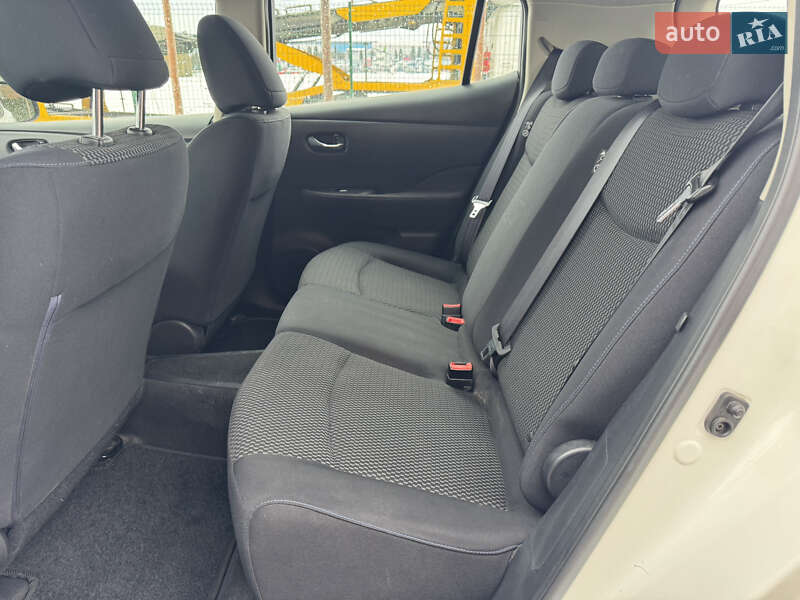 Хетчбек Nissan Leaf 2016 в Львові фото 8 Хетчбек Nissan Leaf 2016 в Львові