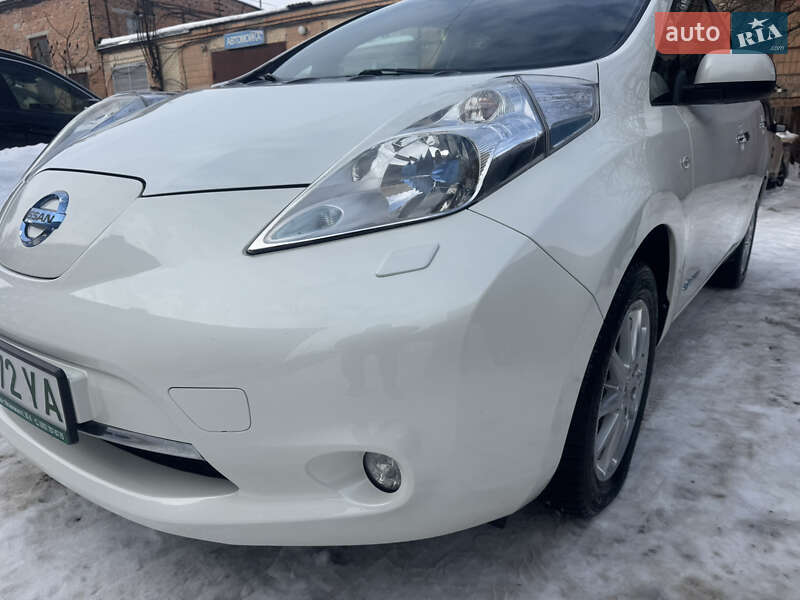 Хетчбек Nissan Leaf 2014 в Житомирі фото 8 Хетчбек Nissan Leaf 2014 в Житомирі