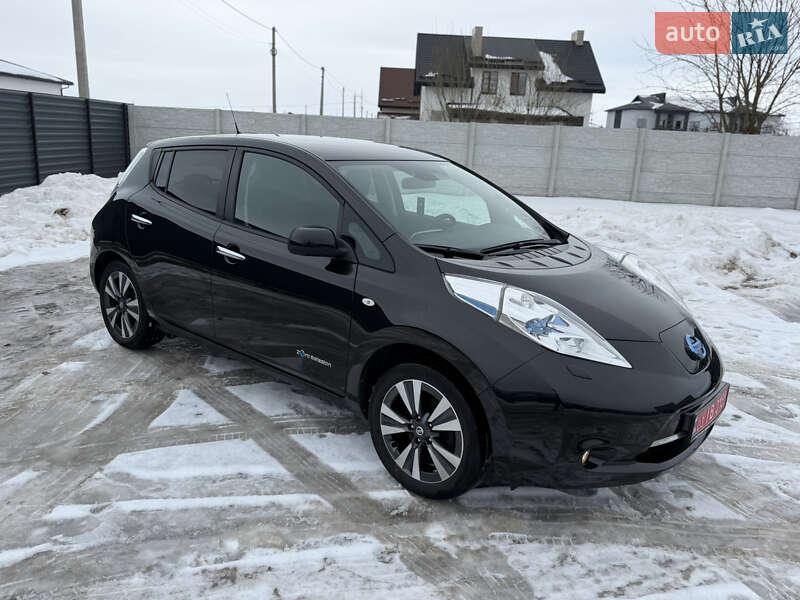 Хетчбек Nissan Leaf 2017 в Рівному