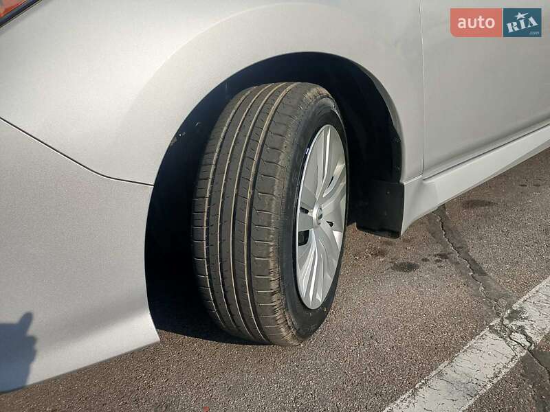 Хэтчбек Nissan Leaf 2022 в Киеве фото 12 Хэтчбек Nissan Leaf 2022 в Киеве