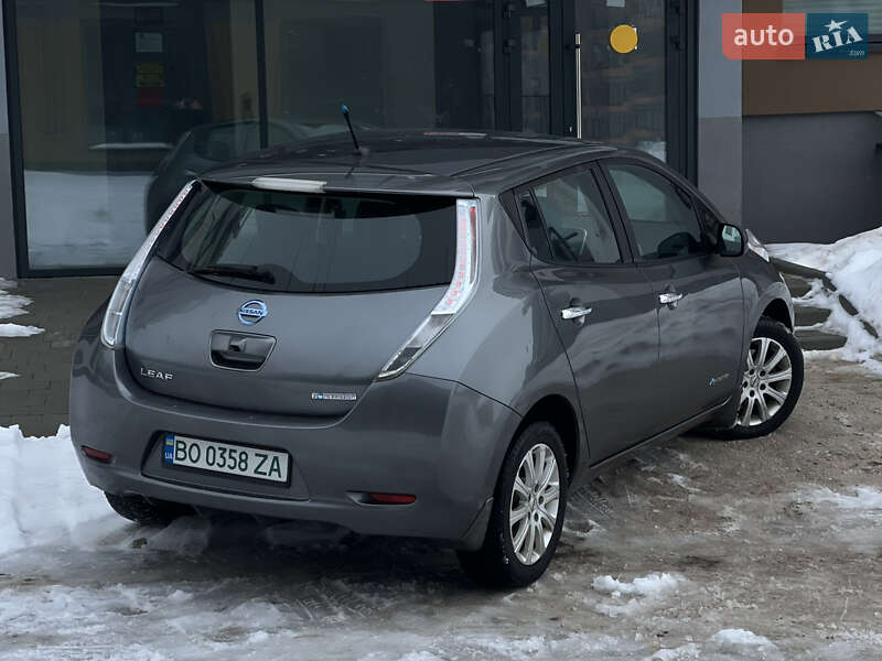 Хэтчбек Nissan Leaf 2014 в Тернополе