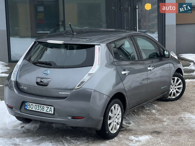 Хэтчбек Nissan Leaf 2014 в Тернополе