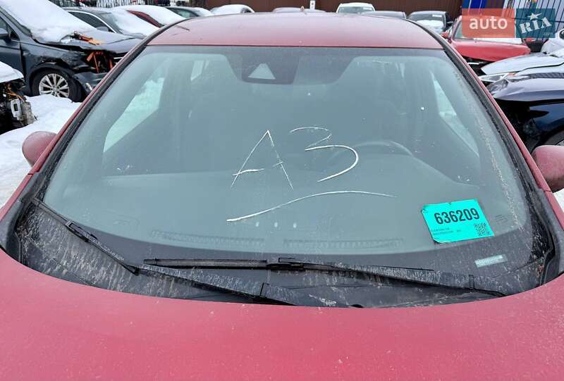 Хэтчбек Nissan Leaf 2018 в Киеве