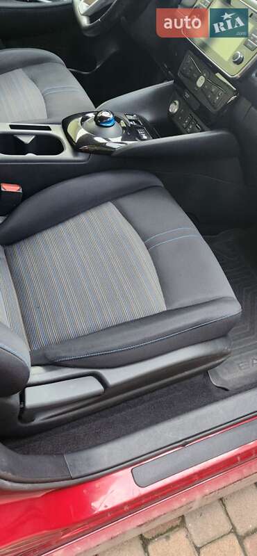 Хэтчбек Nissan Leaf 2018 в Ровно