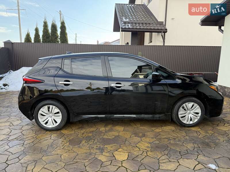 Хэтчбек Nissan Leaf 2023 в Виннице фото 5 Хэтчбек Nissan Leaf 2023 в Виннице