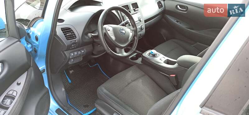 Хетчбек Nissan Leaf 2015 в Києві фото 8 Хетчбек Nissan Leaf 2015 в Києві