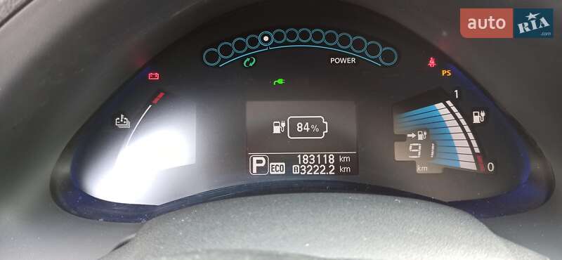 Хетчбек Nissan Leaf 2015 в Києві фото 10 Хетчбек Nissan Leaf 2015 в Києві