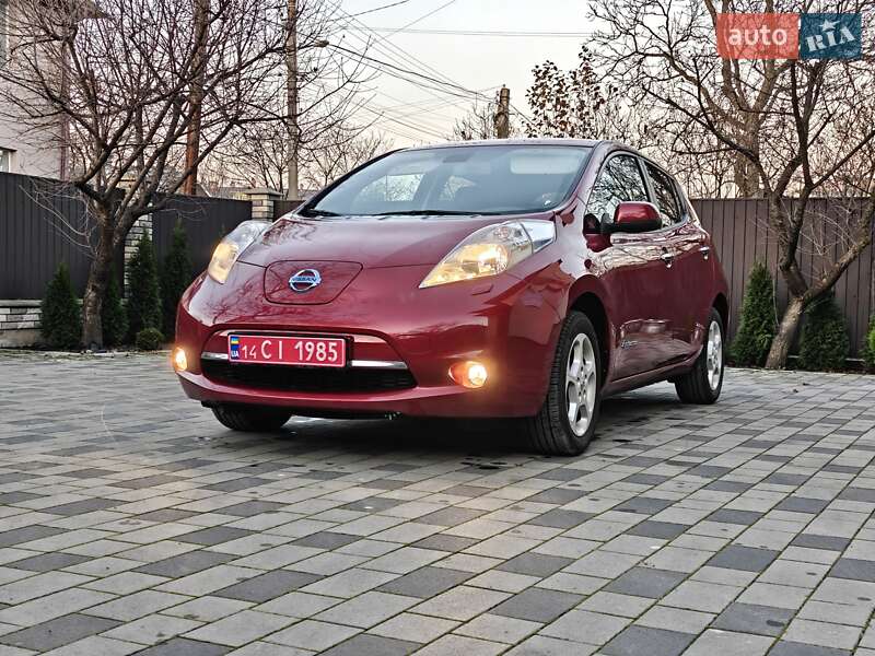 Хэтчбек Nissan Leaf 2017 в Ивано-Франковске фото 12 Хэтчбек Nissan Leaf 2017 в Ивано-Франковске