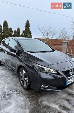 Хетчбек Nissan Leaf 2018 в Рівному