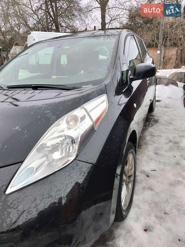 Хетчбек Nissan Leaf 2015 в Вінниці фото 3 Хетчбек Nissan Leaf 2015 в Вінниці