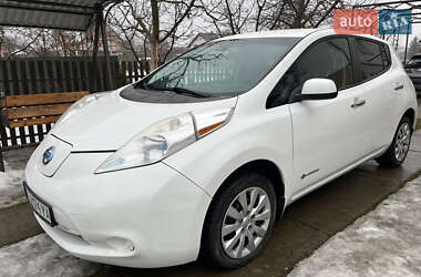Хэтчбек Nissan Leaf 2014 в Ивано-Франковске