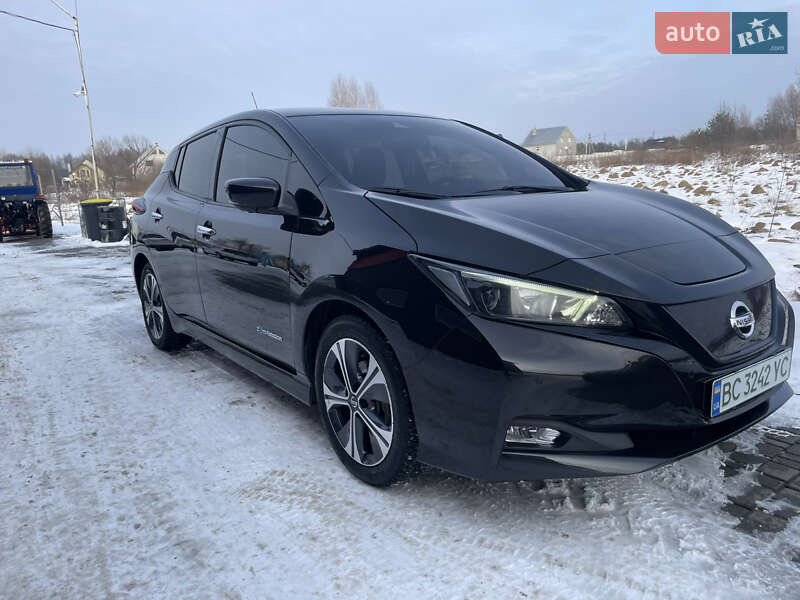 Хетчбек Nissan Leaf 2020 в Львові