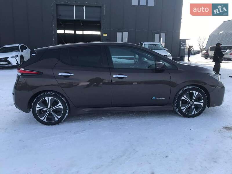 Хэтчбек Nissan Leaf 2018 в Львове фото 11 Хэтчбек Nissan Leaf 2018 в Львове