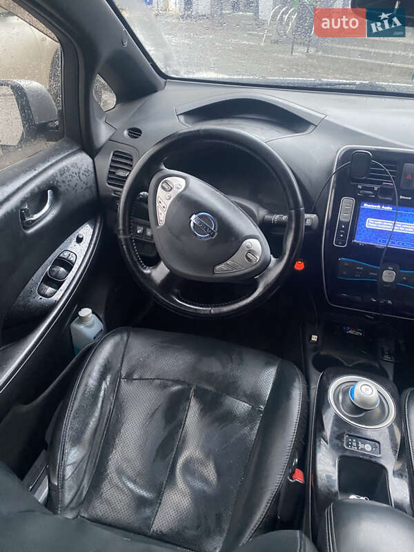 Хэтчбек Nissan Leaf 2013 в Одессе фото 16 Хэтчбек Nissan Leaf 2013 в Одессе