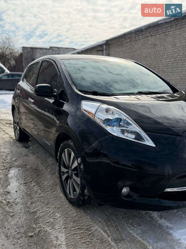Хэтчбек Nissan Leaf 2014 в Львове фото 12 Хэтчбек Nissan Leaf 2014 в Львове